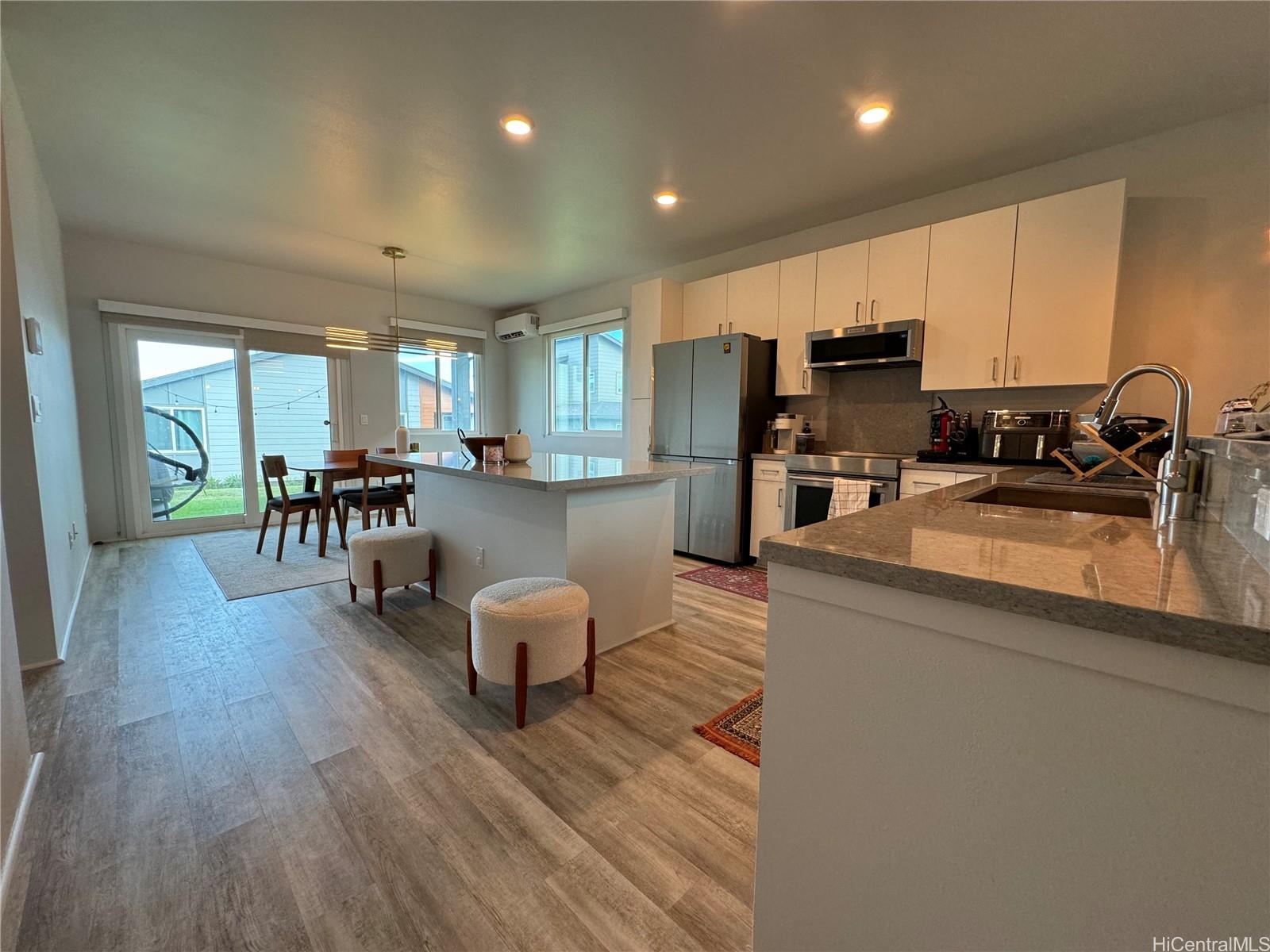 91-1709 Mee Loop Ewa Beach - Rental - photo 3 of 15