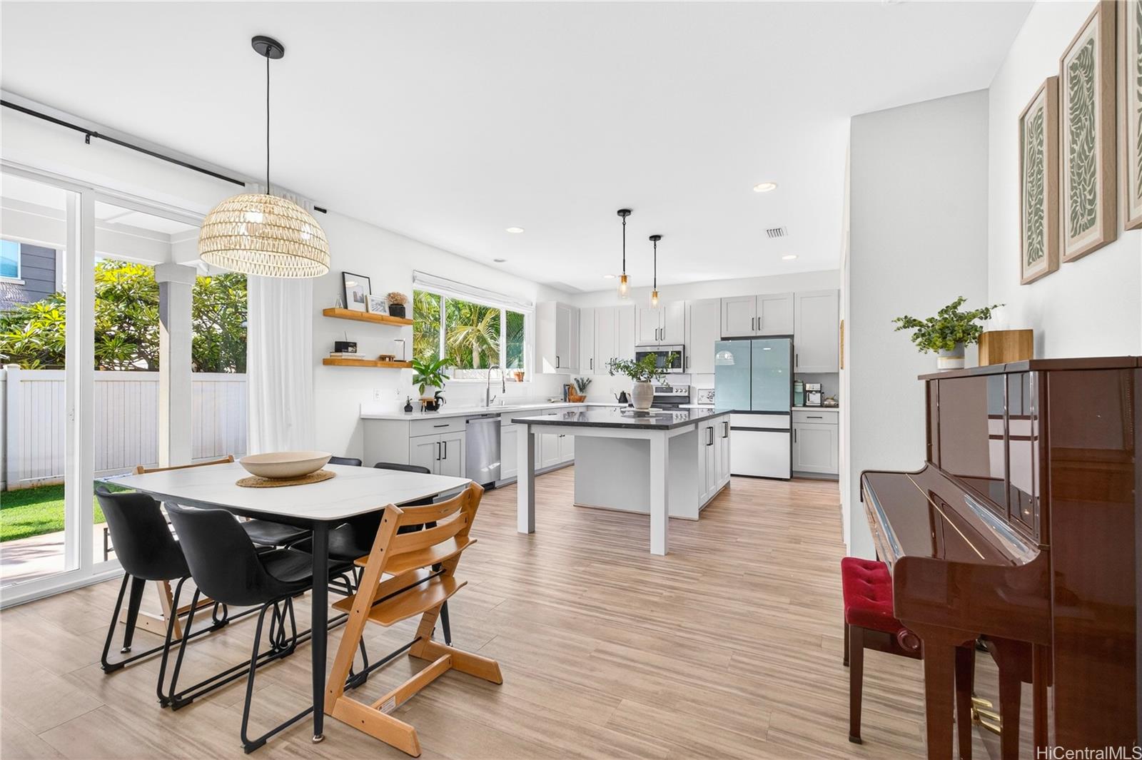 91-1762  Makahehi Loop Ewa Gen Makamae, Ewaplain home - photo 2 of 25