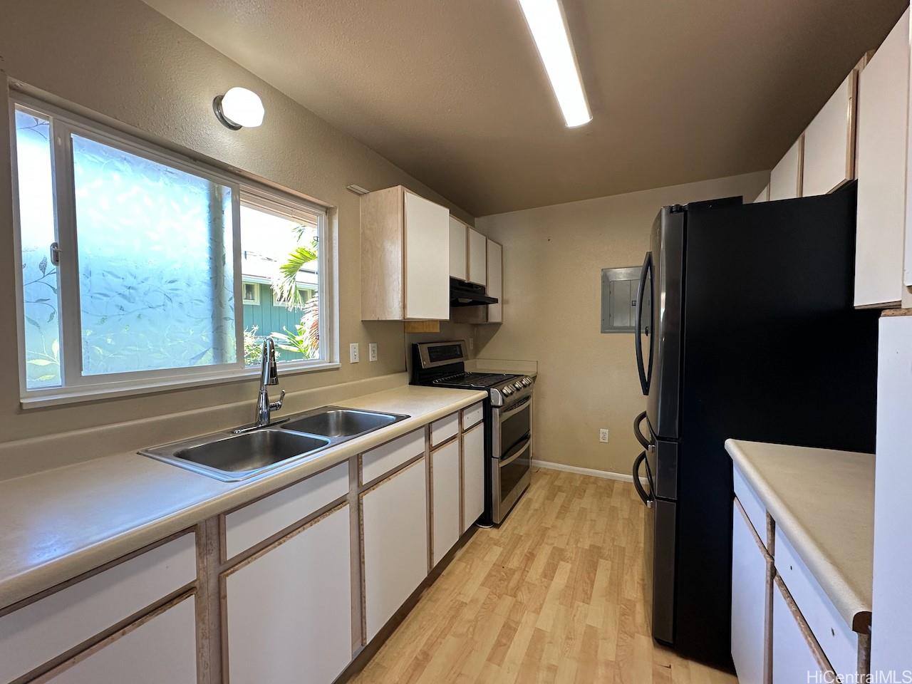 91-1781  Kupeleko Place Ewa Villages, Ewaplain home - photo 11 of 22