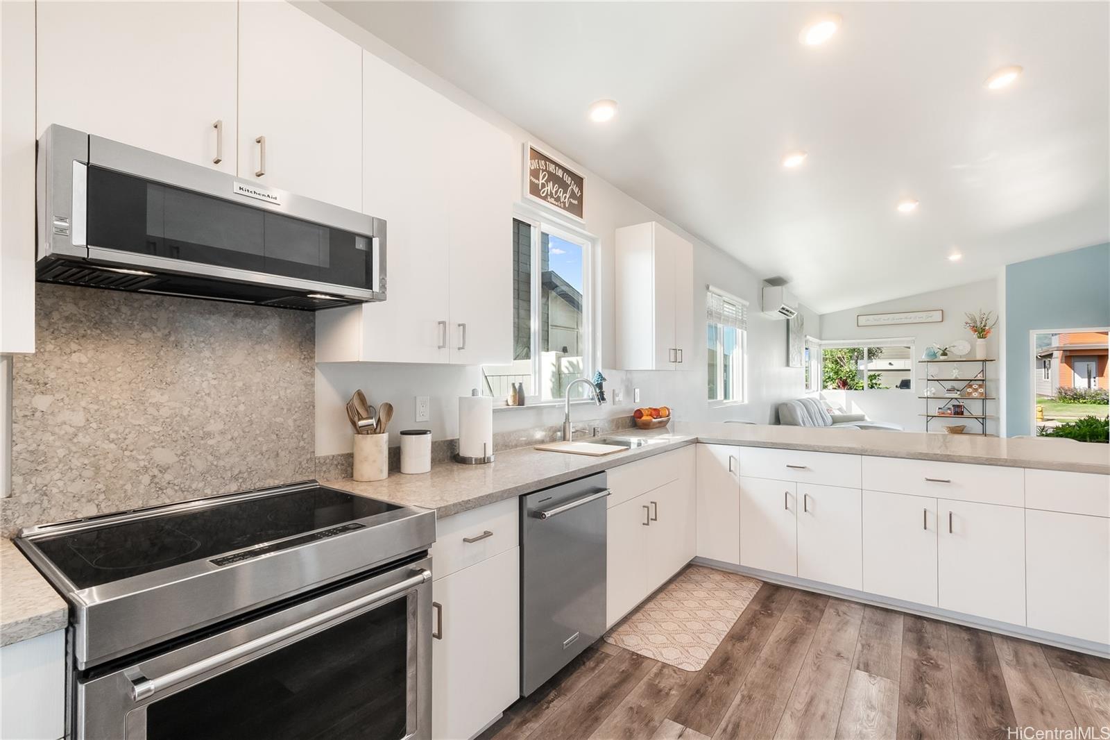 91-1795  Kohanahana Loop Hoopili-ikena, Ewaplain home - photo 2 of 23