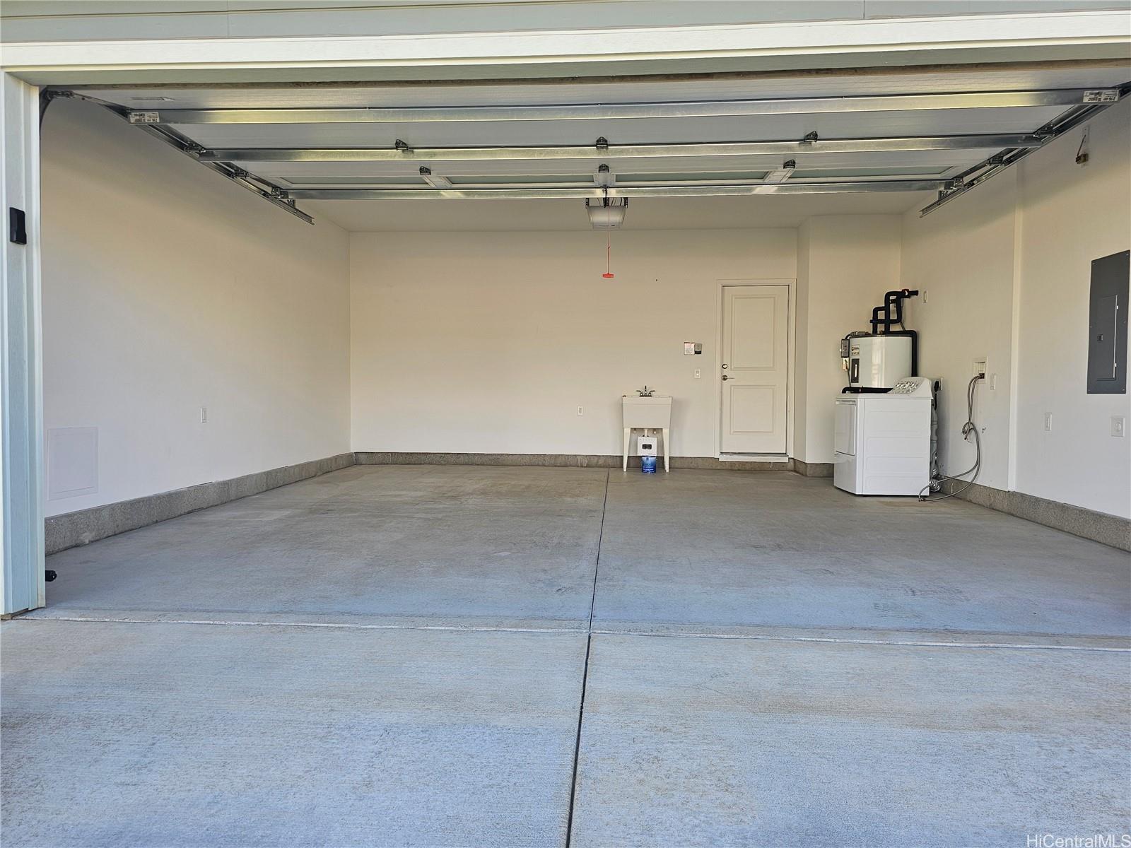 91-1841 Keaunui Drive Ewa Beach - Rental - photo 4 of 11