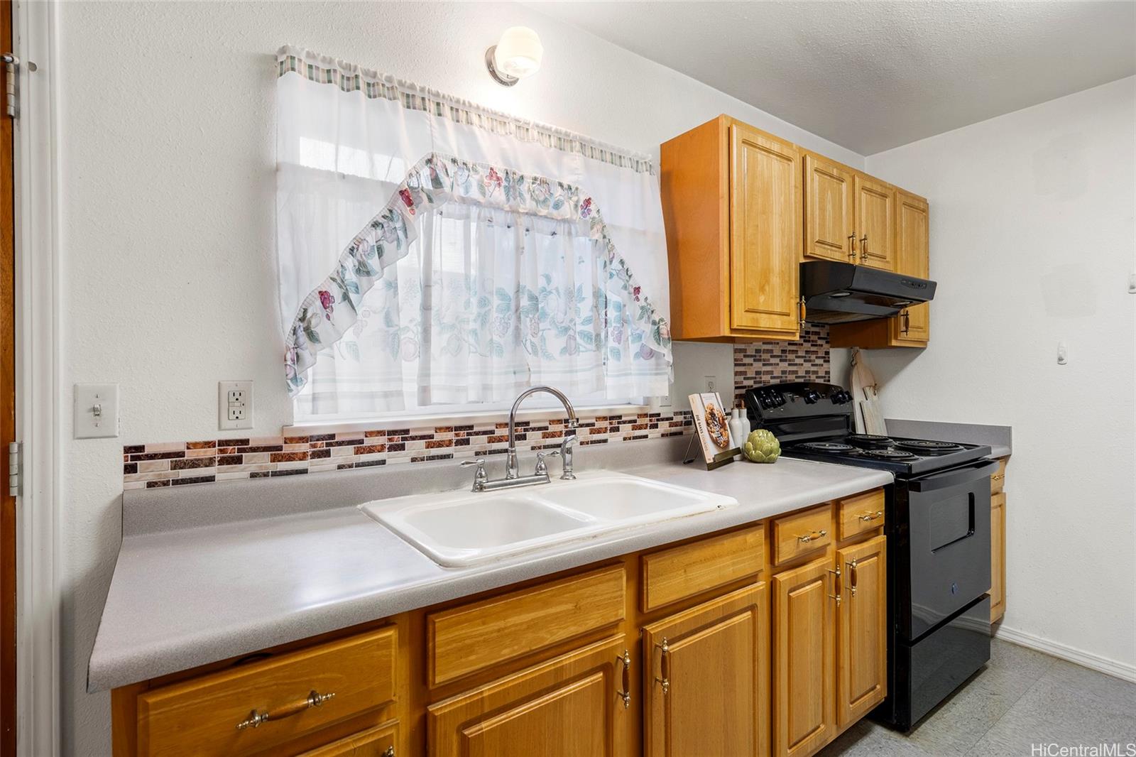 91-1850  Park Row Ewa Villages, Ewaplain home - photo 8 of 20