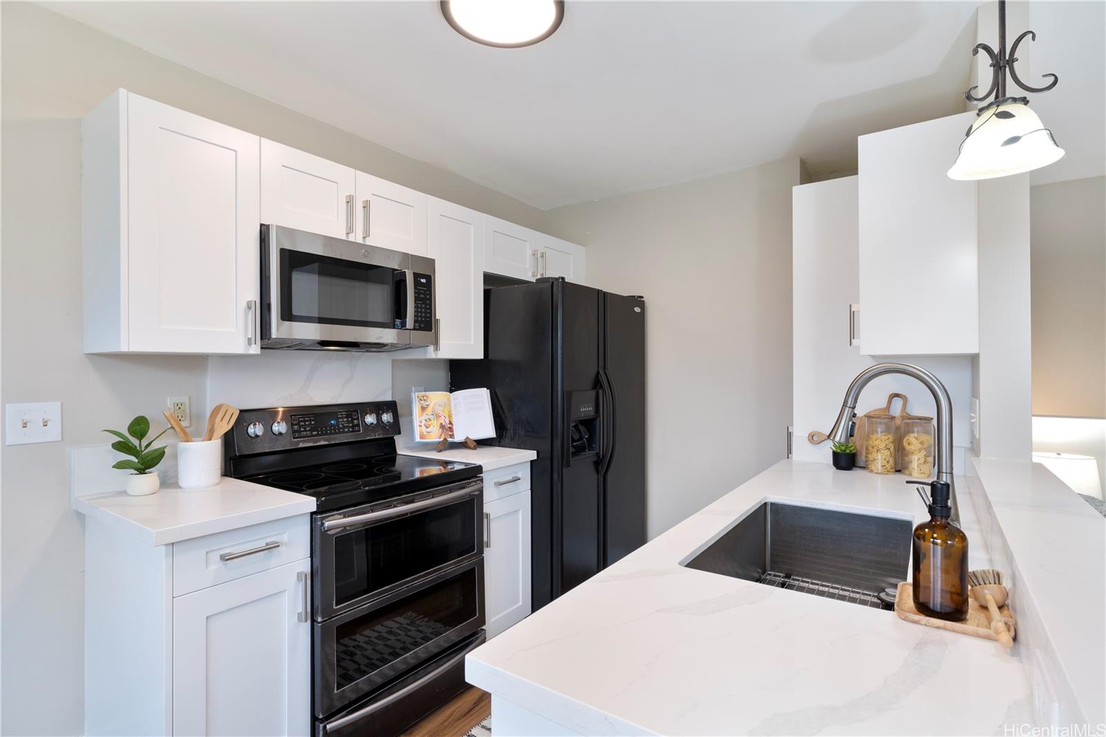 91-1860  Luahoana Street Ewa Gen Cortebella, Ewaplain home - photo 6 of 25