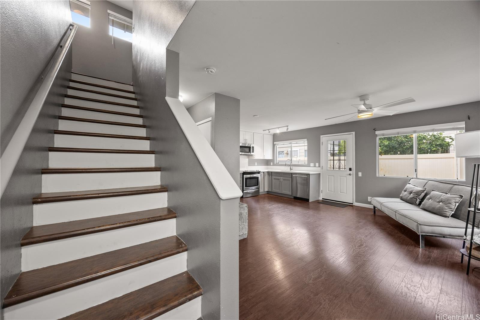 91-1953  Luahoana Street Ewa Gen Cortebella, Ewaplain home - photo 3 of 25