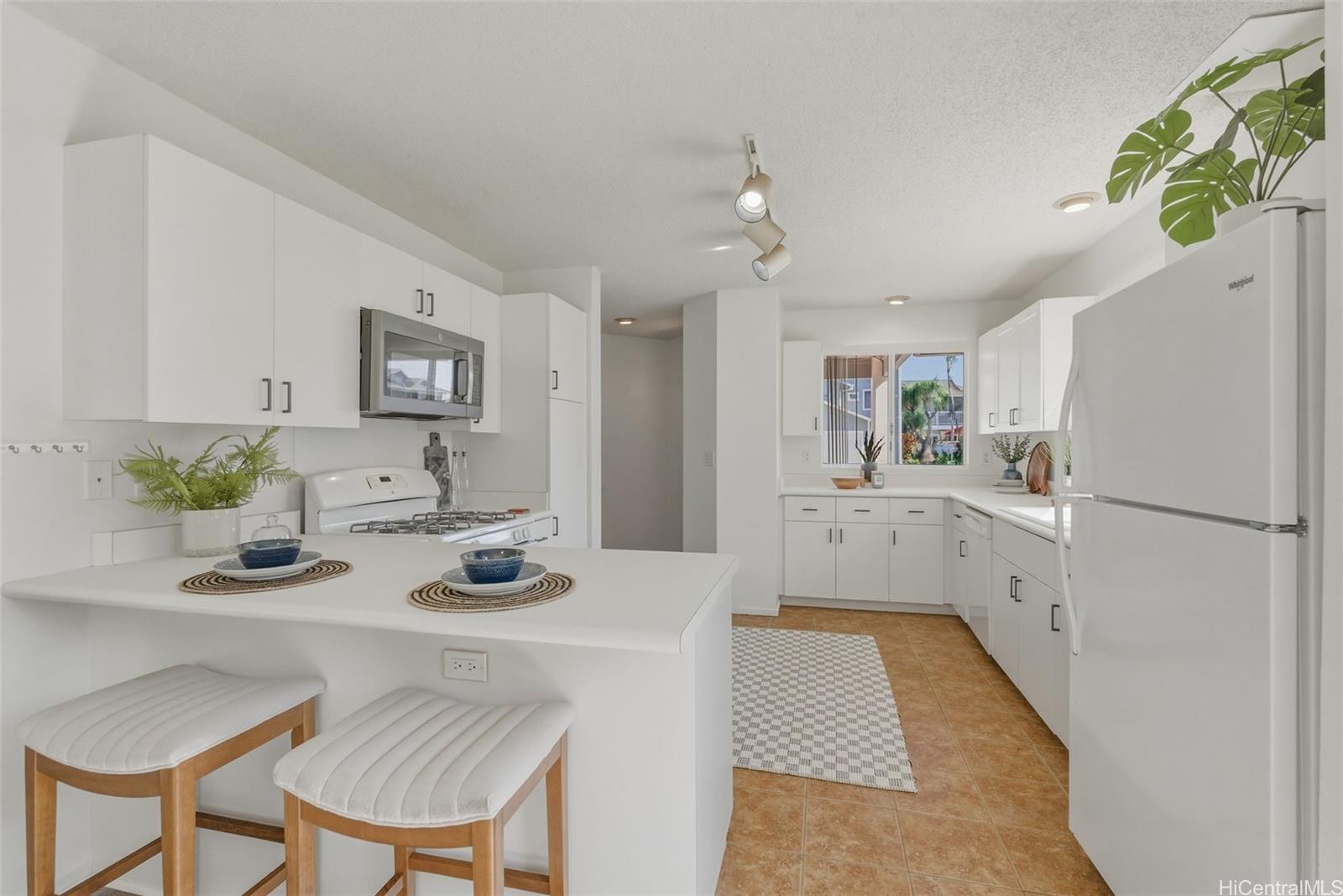 91-202  Kamoawa Place Ewa Gen Sun Terra On The Park, Ewaplain home - photo 11 of 25