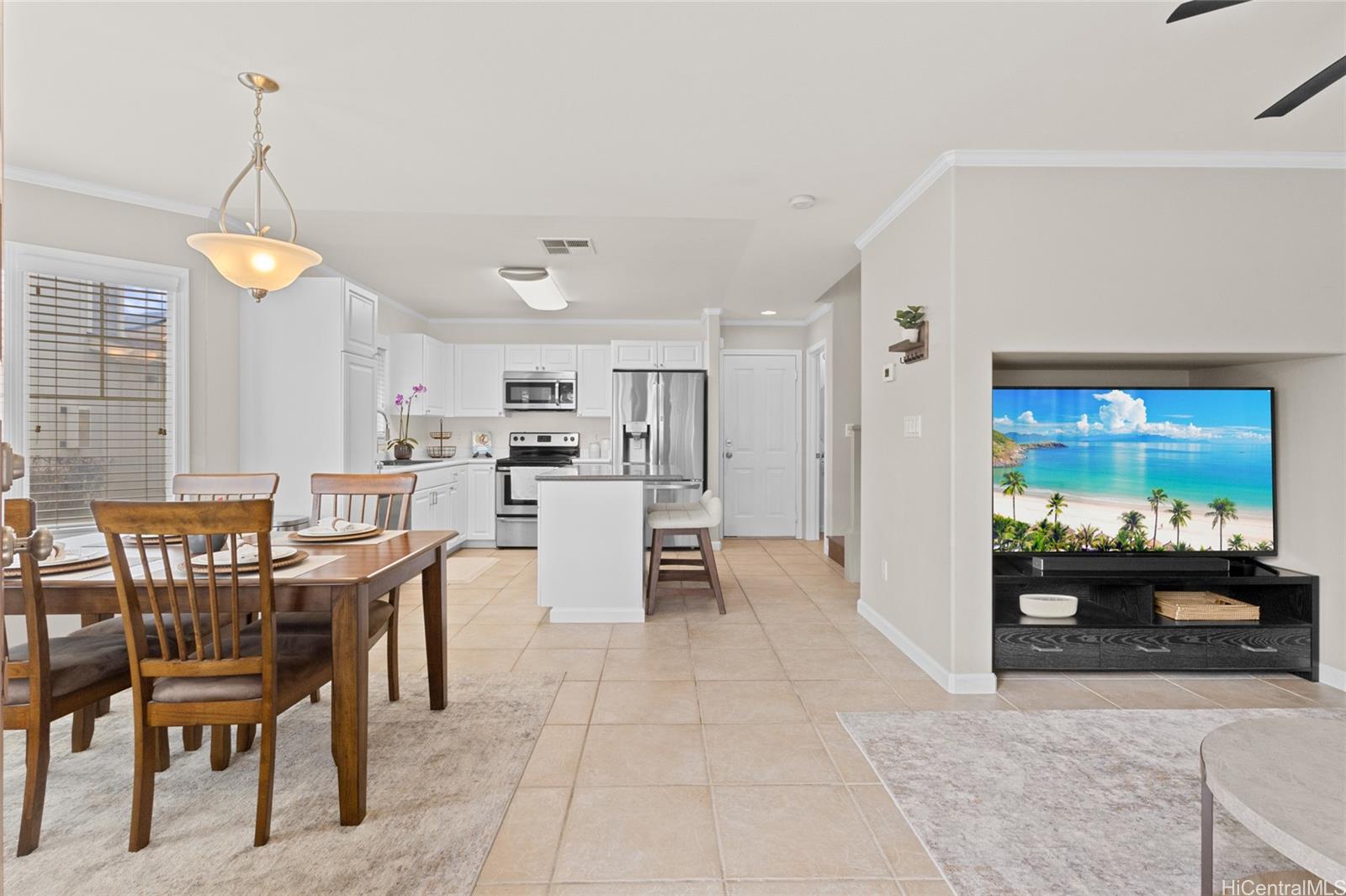 Associa/OPRCA townhouse # 3501, Ewa Beach, Hawaii - photo 3 of 25