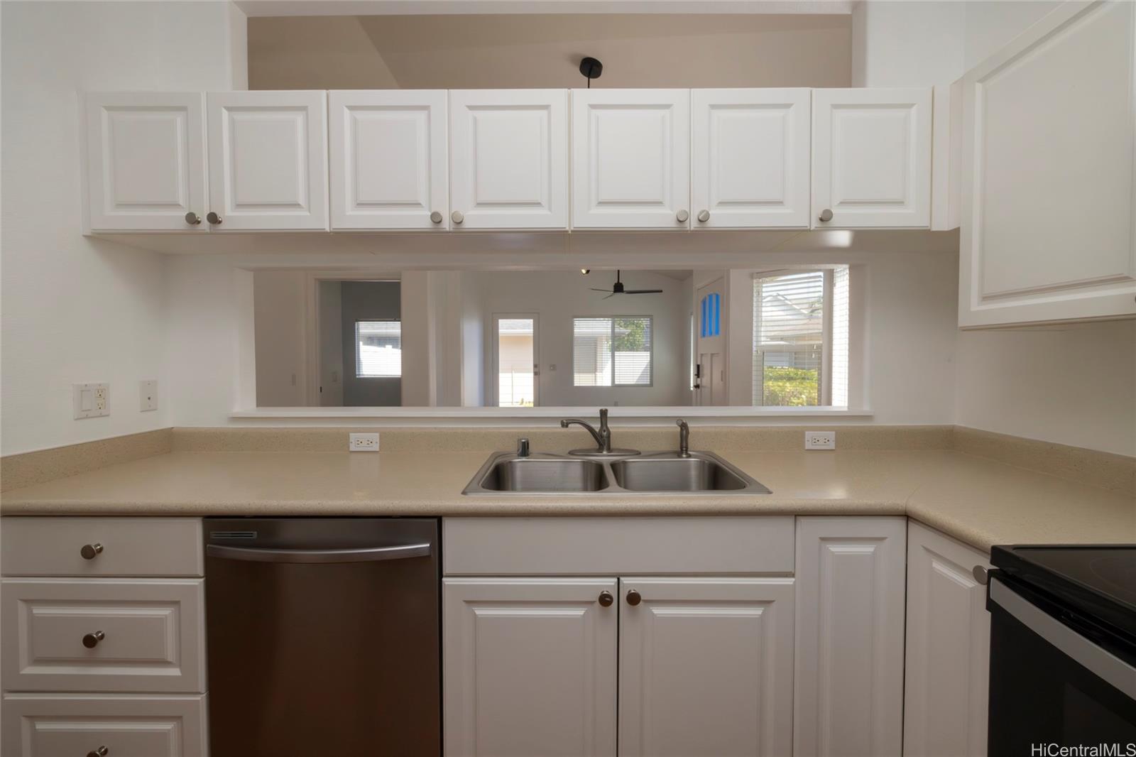 91-2034 Kaioli Street townhouse # 6106, Ewa Beach, Hawaii - photo 8 of 25