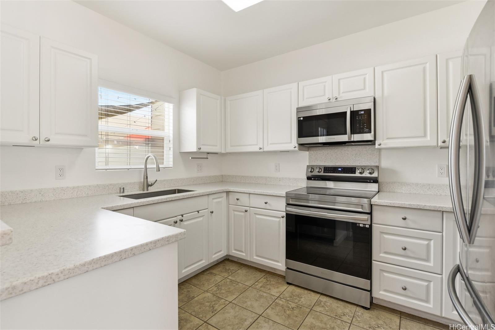 Spinnaker Place Townhomes townhouse # 6202, Ewa Beach, Hawaii - photo 7 of 17