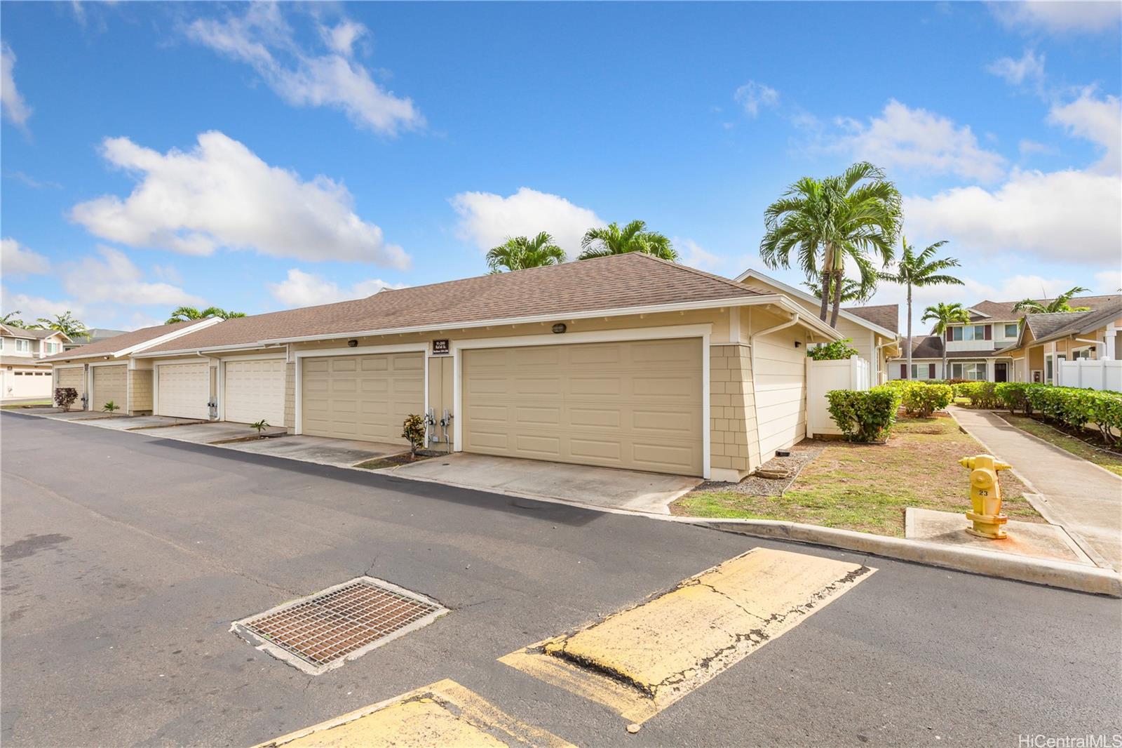 91-2041 Kaioli St townhouse # 2301, Ewa Beach, Hawaii - photo 16 of 19