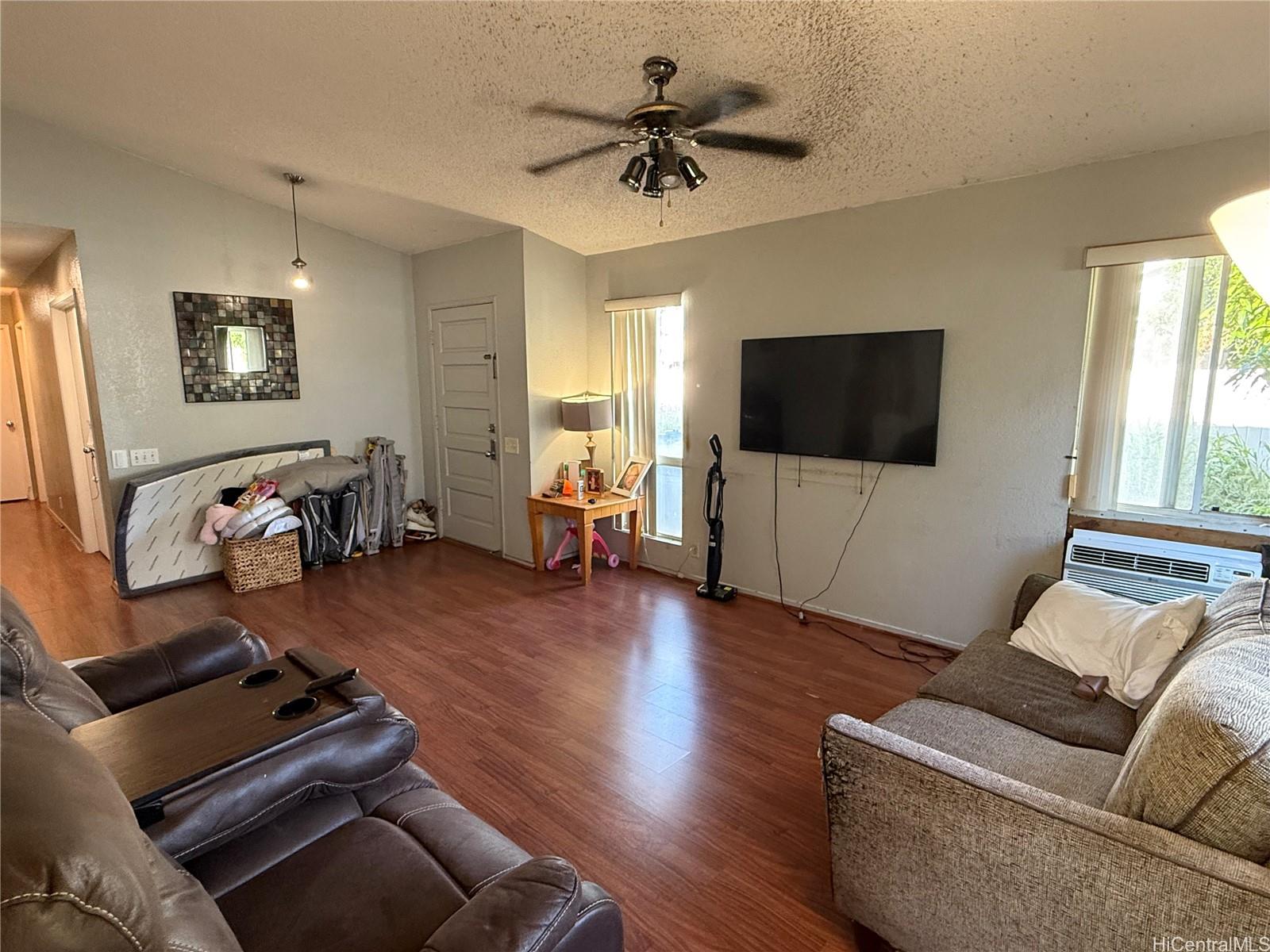 91-2061  Laakona Place Ewa Gen Sun Terra, Ewaplain home - photo 4 of 8