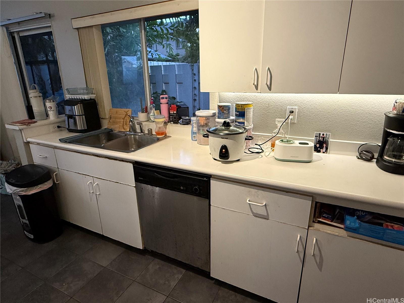 91-2061  Laakona Place Ewa Gen Sun Terra, Ewaplain home - photo 6 of 8