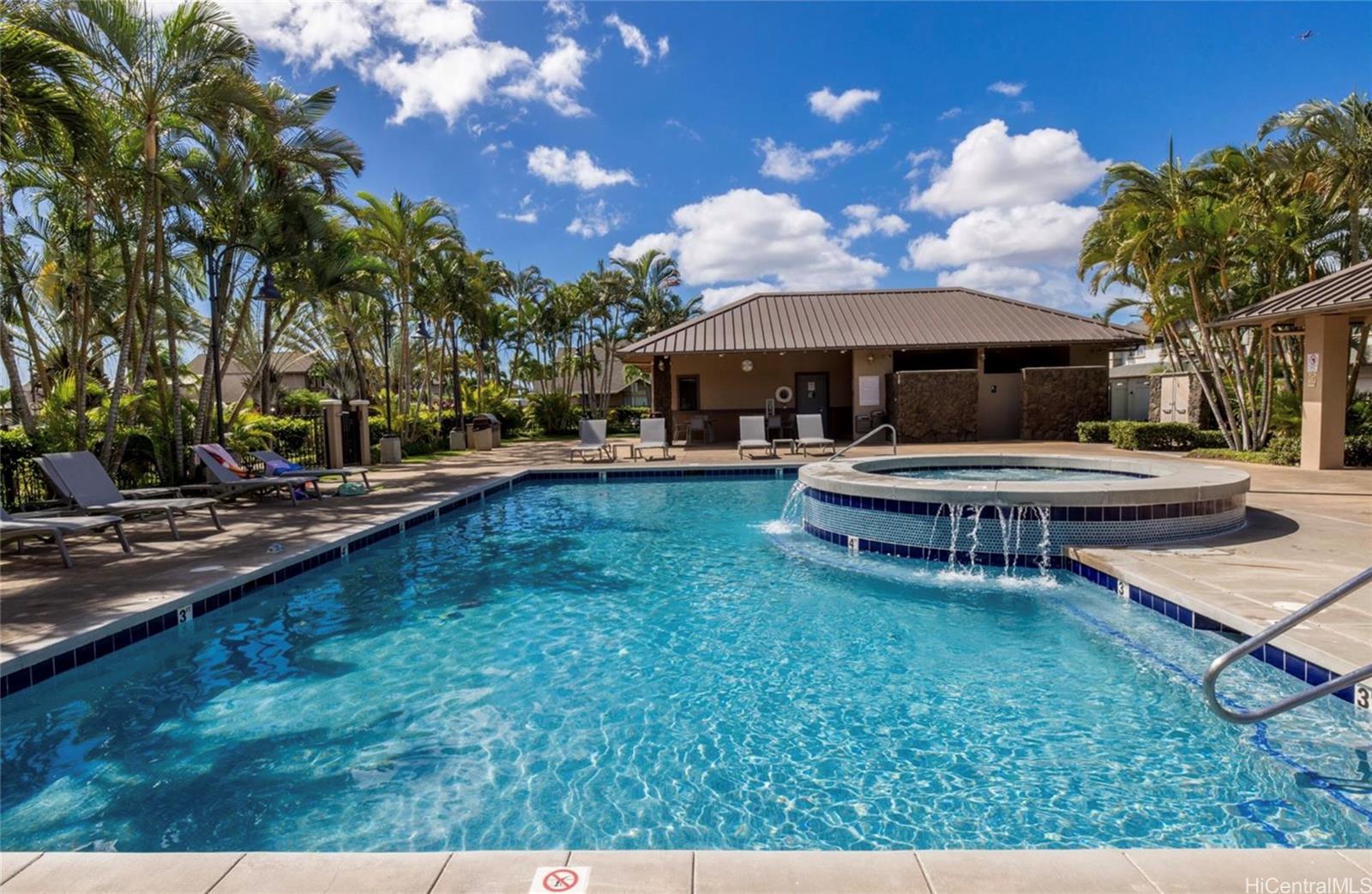 Ocean Pointe townhouse # 204, Ewa Beach, Hawaii - photo 2 of 25