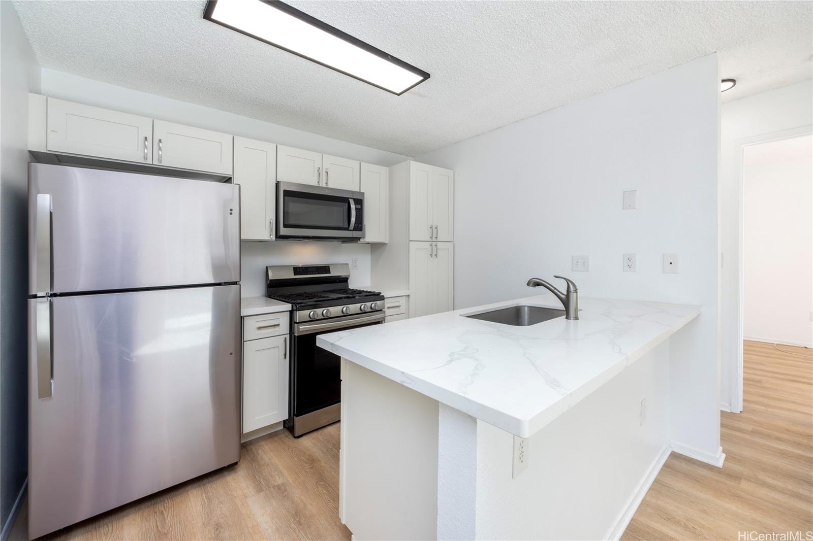 91-207 Hanapouli Cir Ewa Beach - Rental - photo 2 of 16