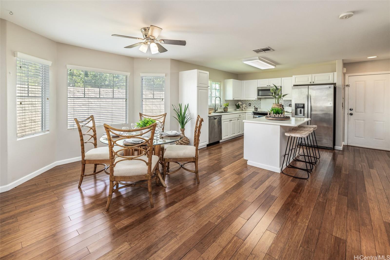 Ocean Pointe townhouse # 701, Ewa Beach, Hawaii - photo 4 of 18