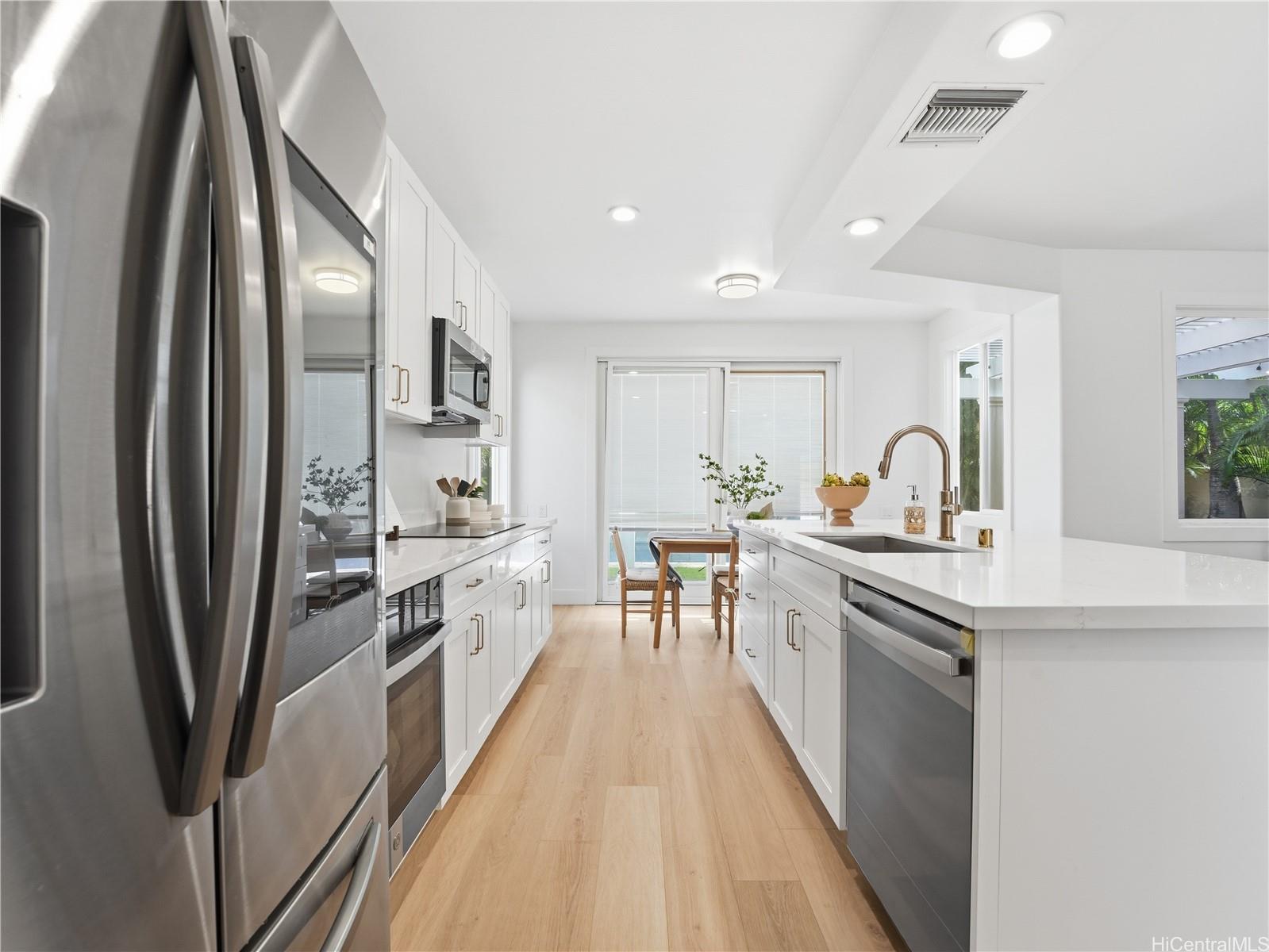 91-209  Noholike Place Ewa Gen Carriages, Ewaplain home - photo 8 of 25