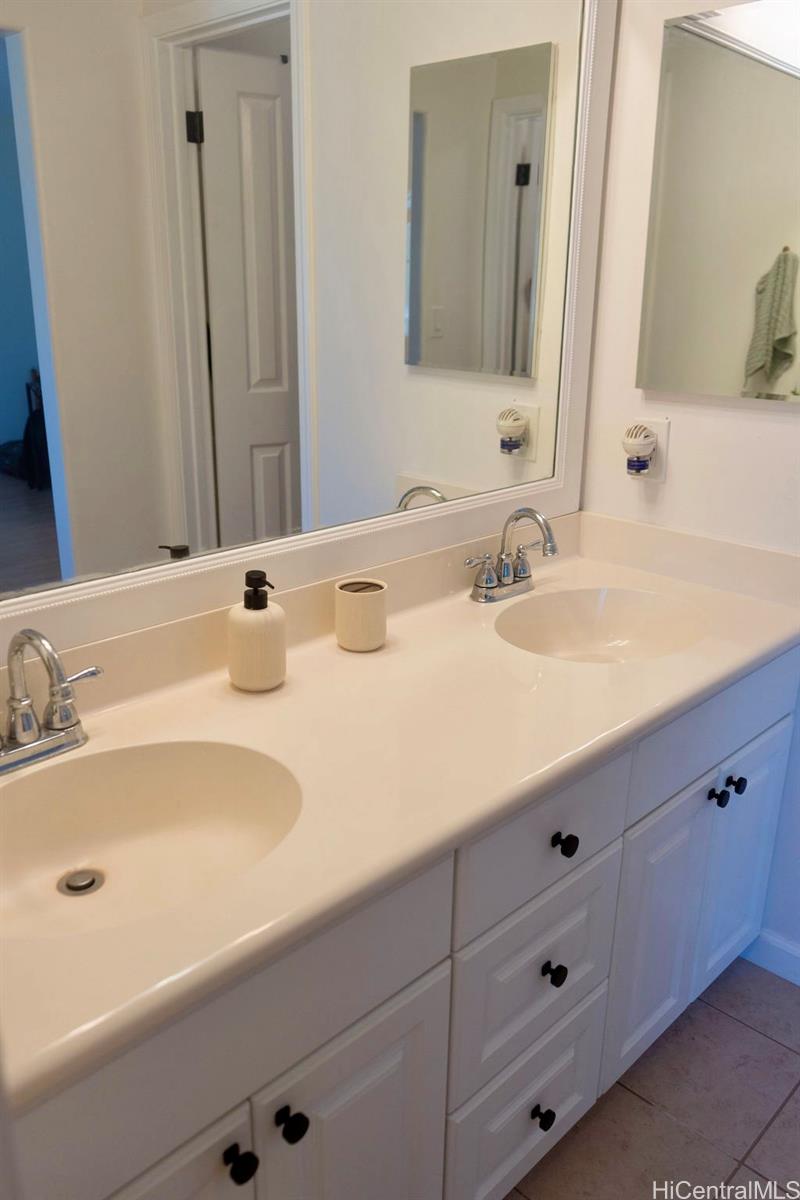 Ocean Pointe townhouse # 1602, Ewa Beach, Hawaii - photo 17 of 23