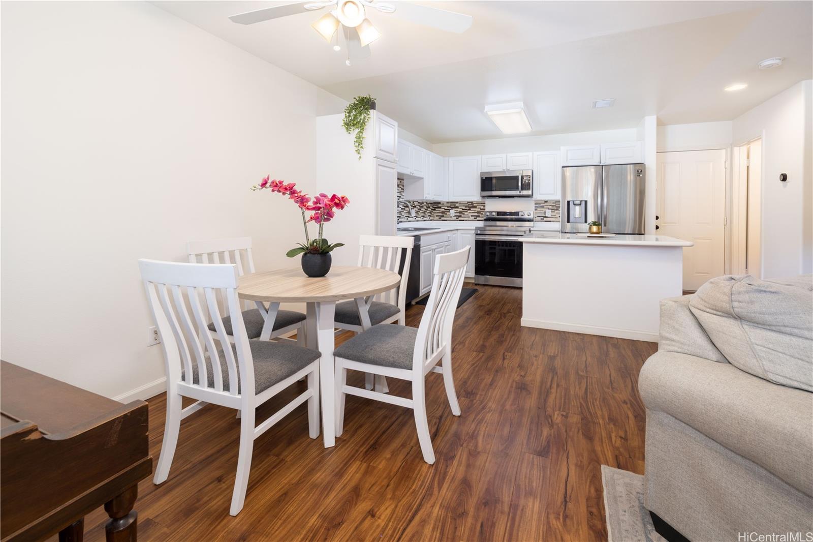 91-2093 Kaioli Street townhouse # 1702, Ewa Beach, Hawaii - photo 5 of 25