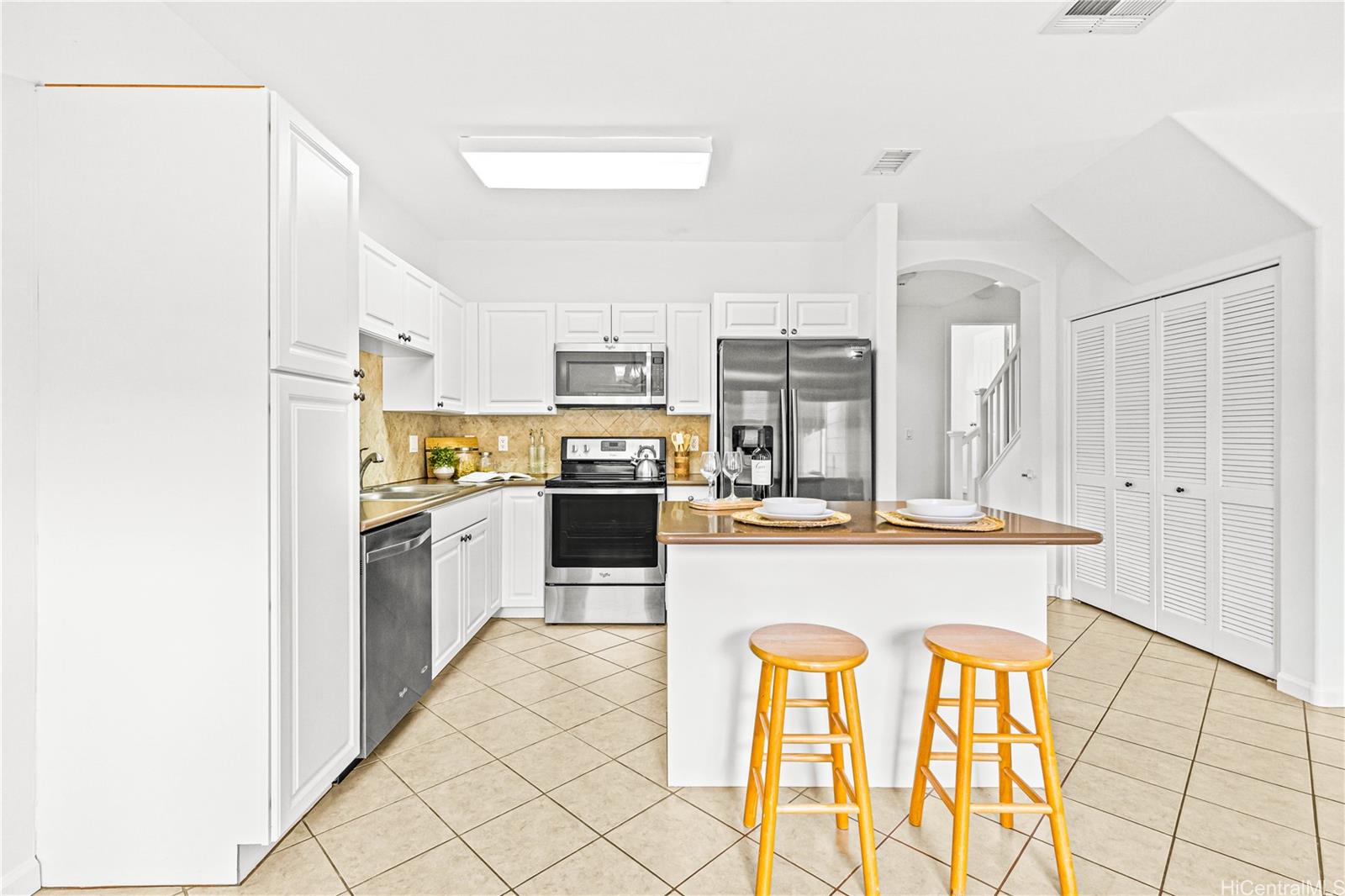 Ocean Pointe townhouse # 303, Ewa Beach, Hawaii - photo 5 of 24