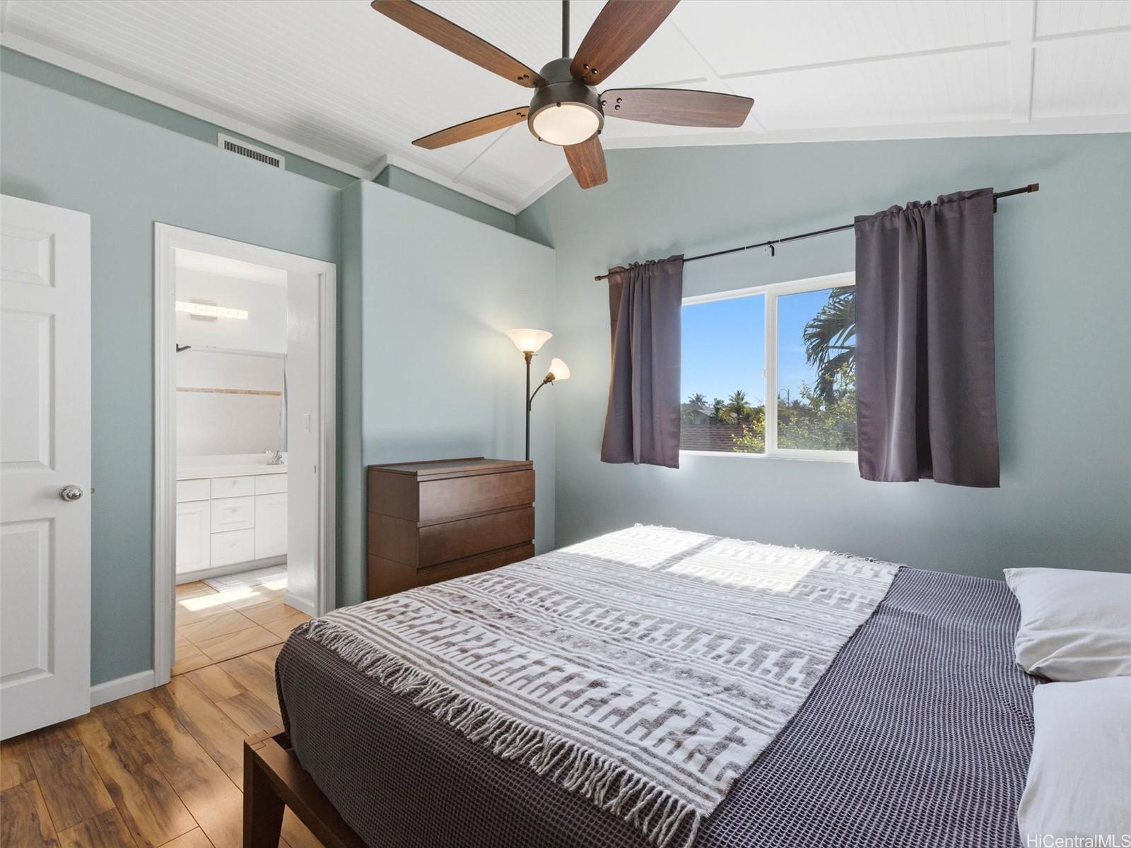 91-2111 Kaioli Street townhouse # 2402, Ewa Beach, Hawaii - photo 15 of 23