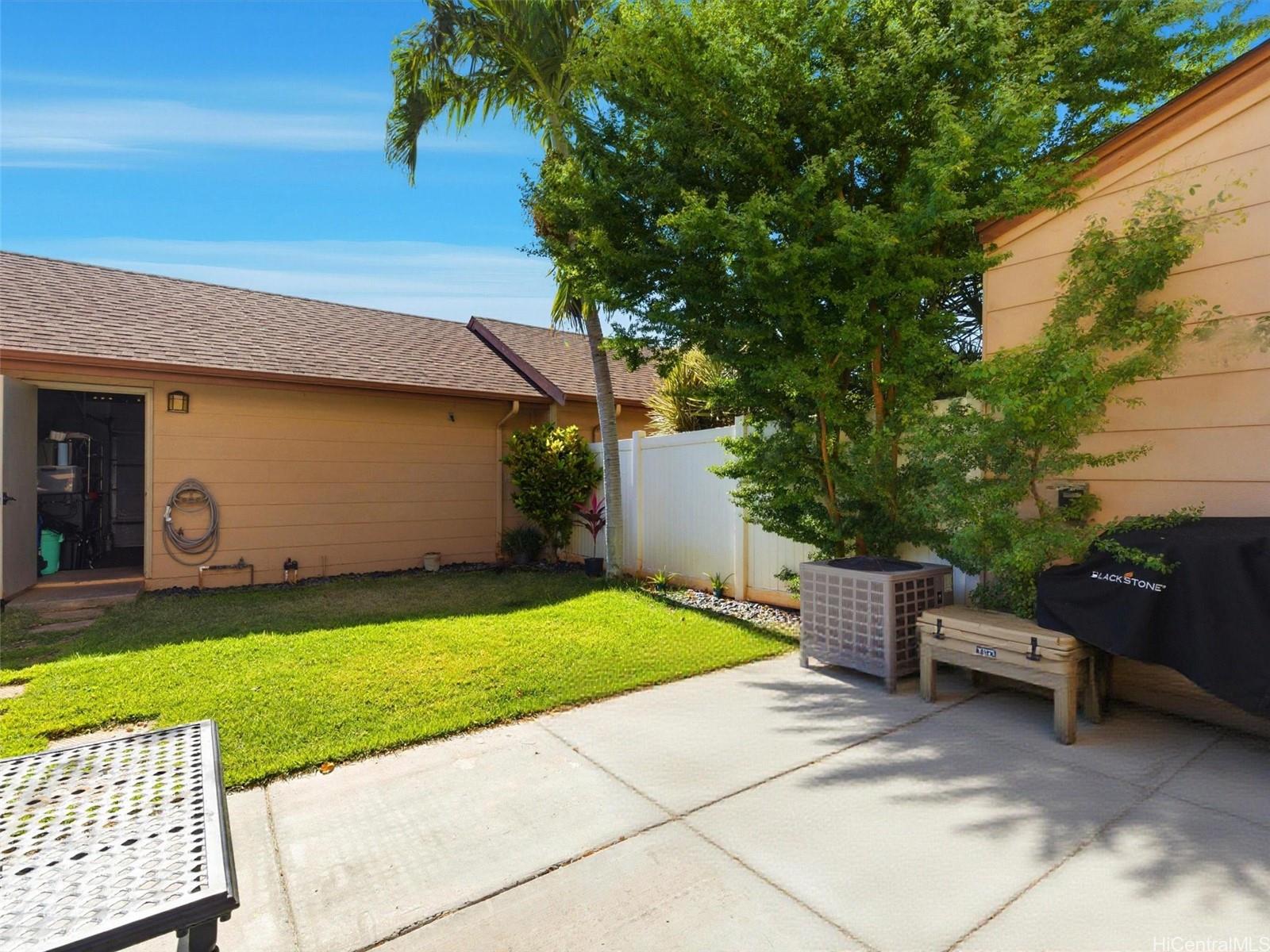 91-2111 Kaioli Street townhouse # 2402, Ewa Beach, Hawaii - photo 19 of 23