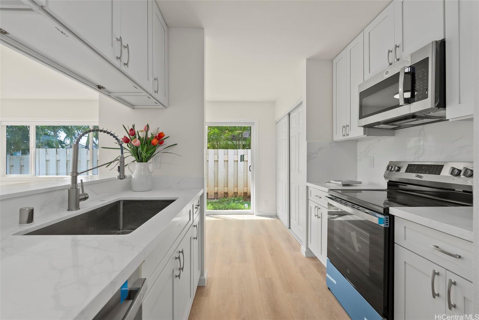 91-213  Ike Place Ewa Gen Alii Cove, Ewaplain home - photo 10 of 25