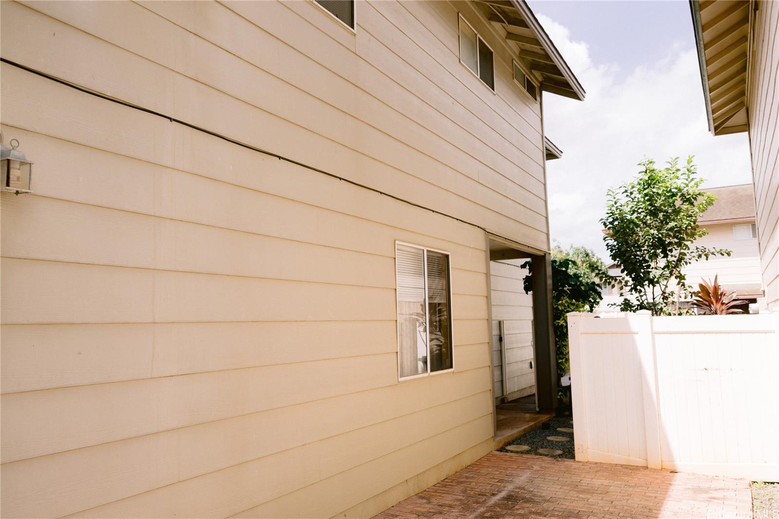 91-215  Kuina Place Ewa Gen Alii Court, Ewaplain home - photo 17 of 18