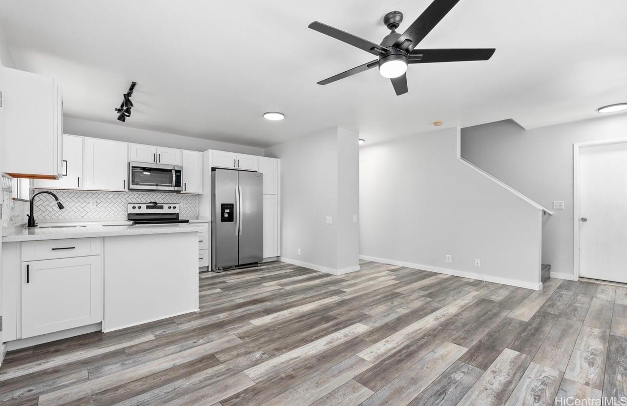 91-241  Makalauna Pl Ewa Gen Cortebella, Ewaplain home - photo 4 of 15