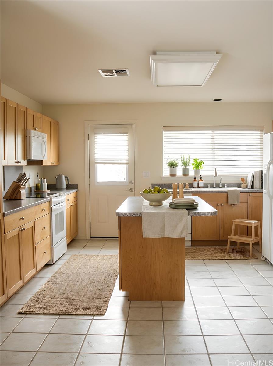 91-255  Lukini Pl Huelani, Ewaplain home - photo 4 of 18