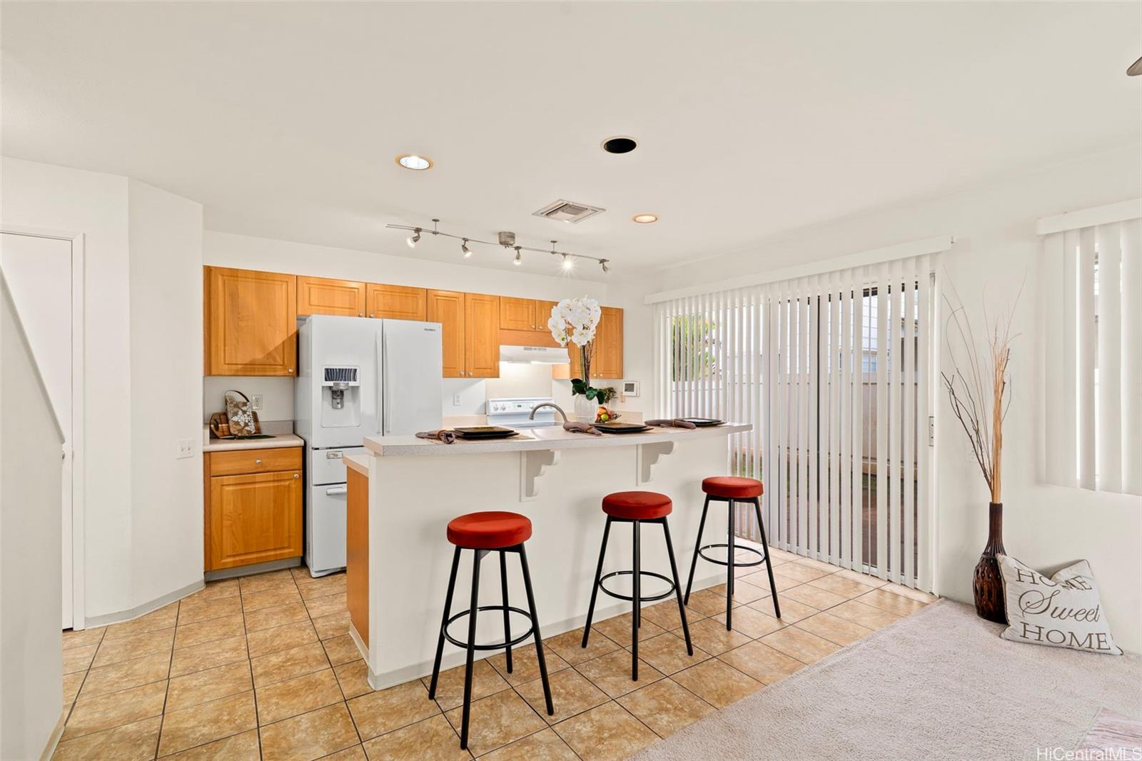 91-270  Makalea Street Ewa Gen Las Brisas, Ewaplain home - photo 4 of 25