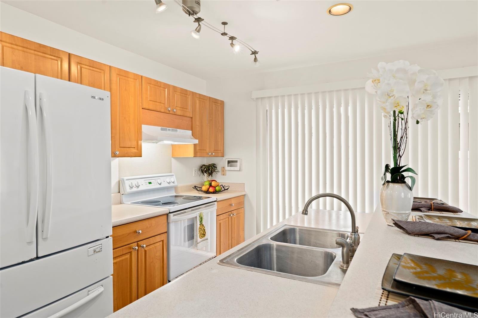 91-270  Makalea Street Ewa Gen Las Brisas, Ewaplain home - photo 7 of 25