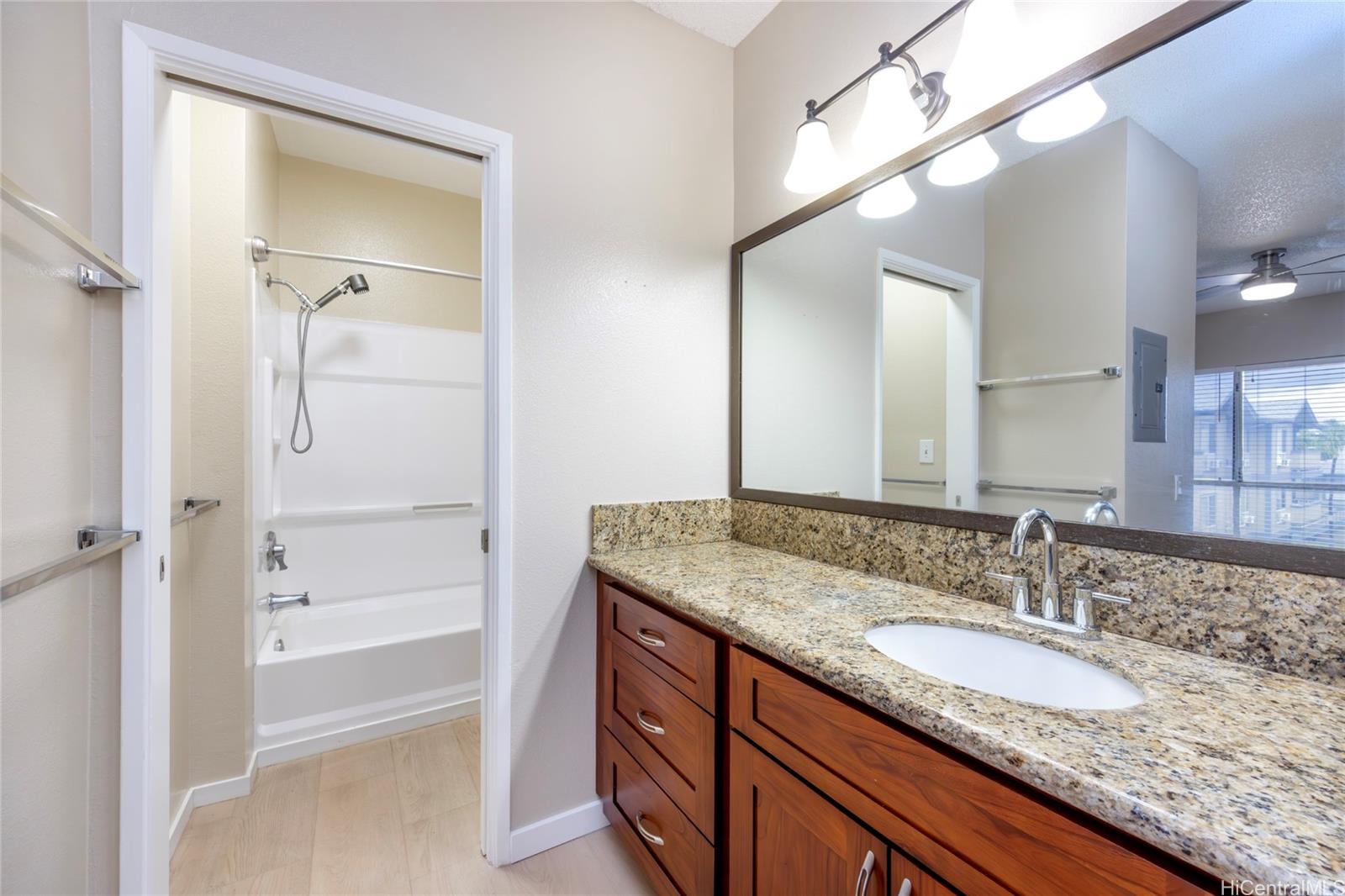 91-271 Hanapouli Cir Ewa Beach - Rental - photo 13 of 16