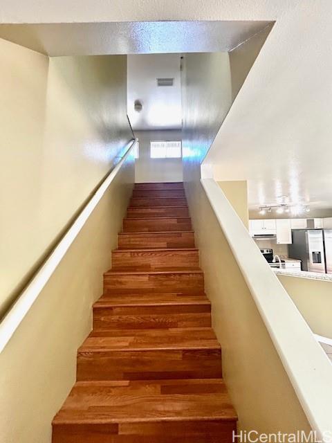 91-280  Makalea Street Ewa Gen Las Brisas, Ewaplain home - photo 4 of 25