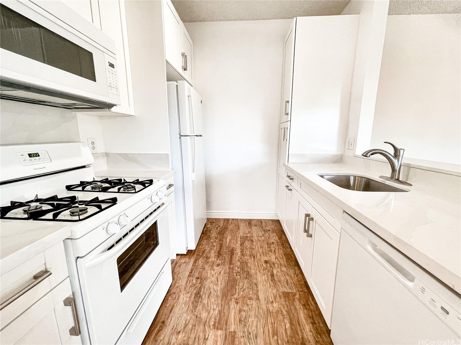 91-289 Hanapouli Cir Ewa Beach - Rental - photo 5 of 25