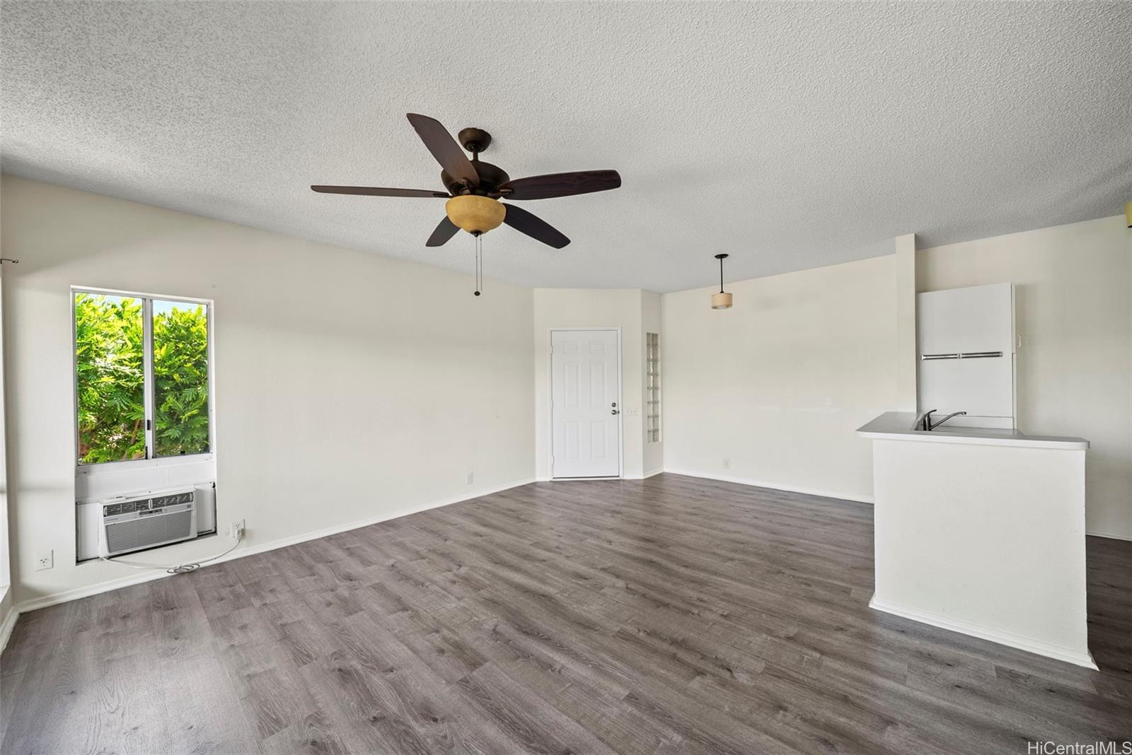 Sun Rise condo # 5J, Ewa Beach, Hawaii - photo 4 of 21