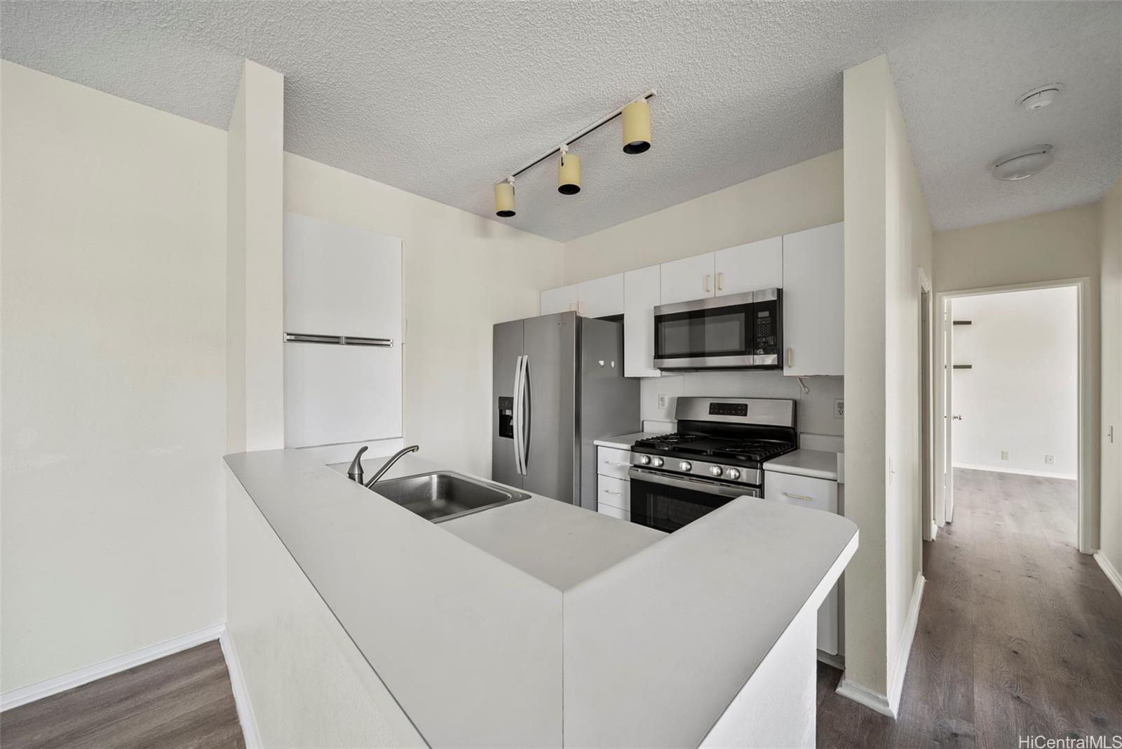 Sun Rise condo # 5J, Ewa Beach, Hawaii - photo 8 of 21