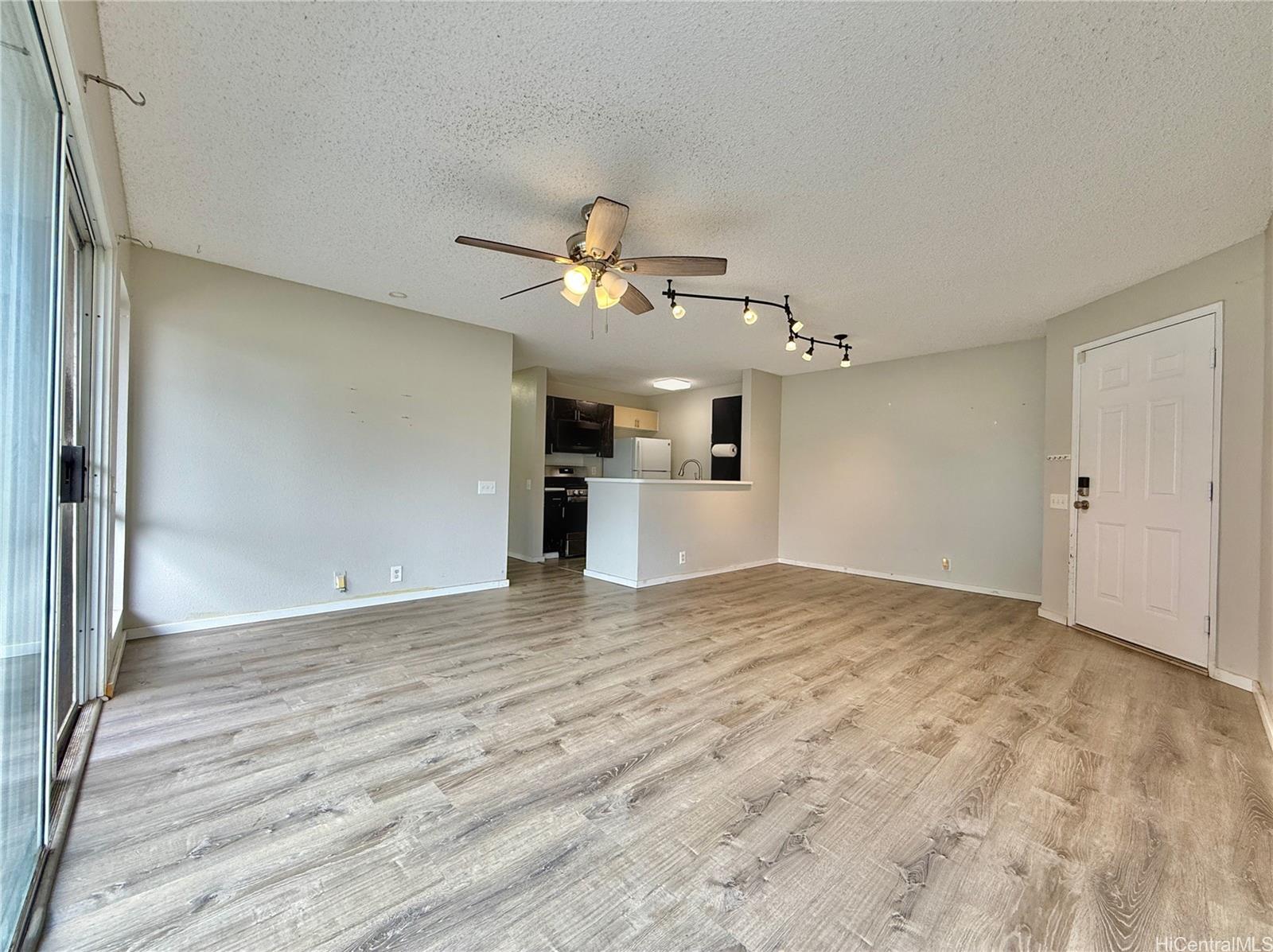 Sun Rise condo # 4G, Ewa Beach, Hawaii - photo 4 of 23