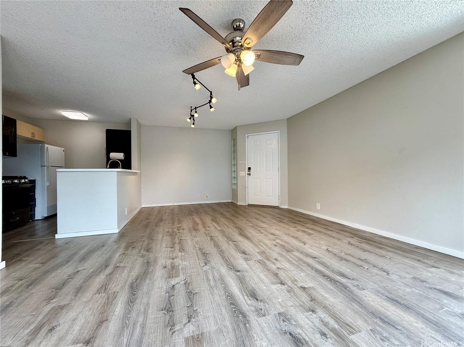 Sun Rise condo # 4G, Ewa Beach, Hawaii - photo 6 of 23