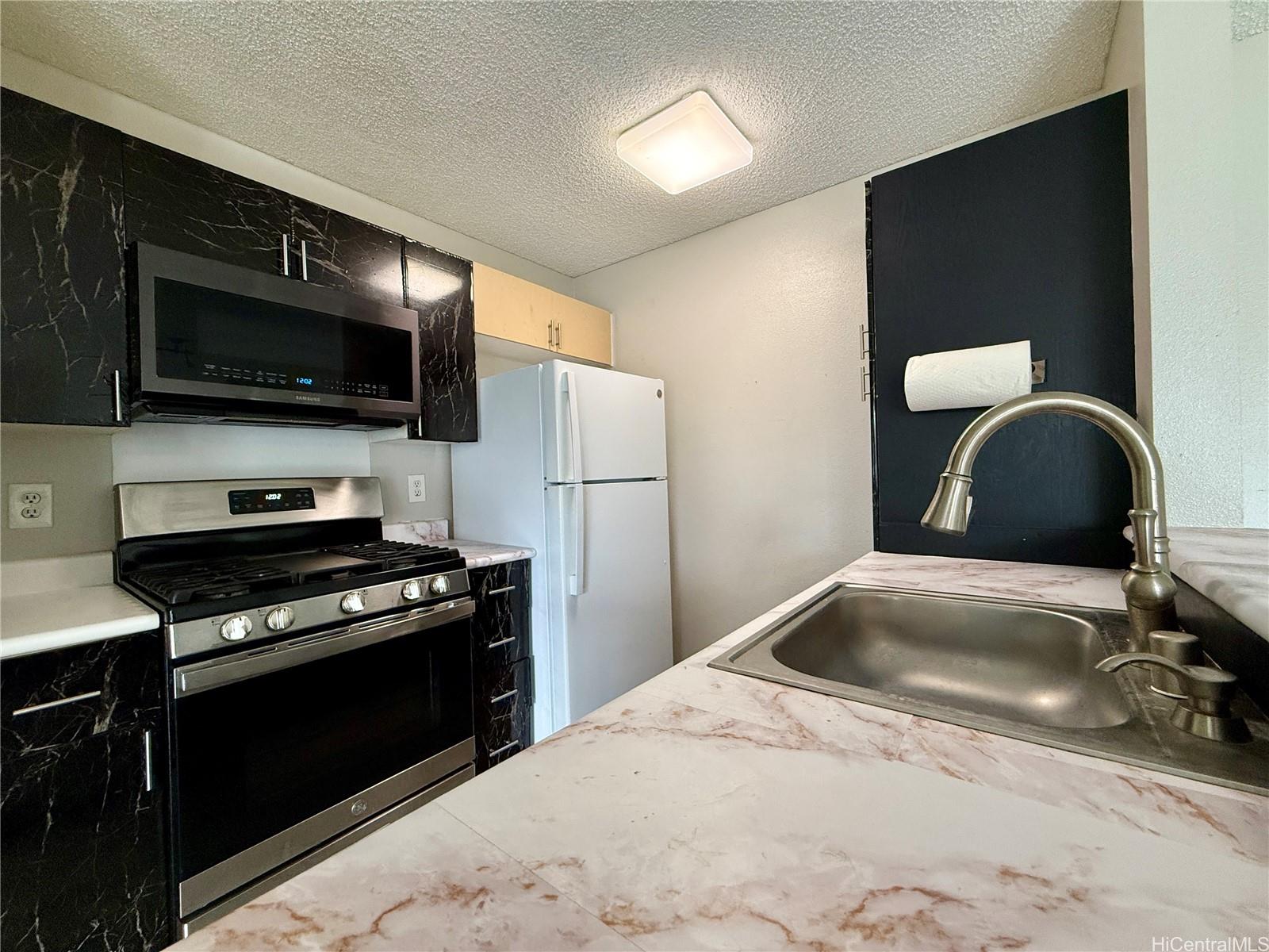 Sun Rise condo # 4G, Ewa Beach, Hawaii - photo 7 of 23