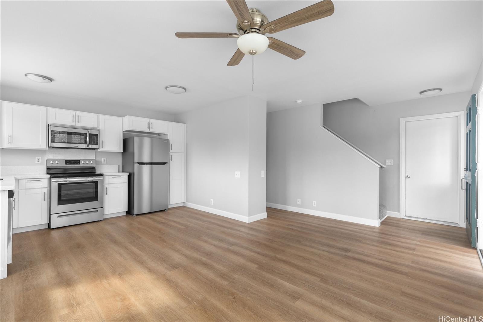 91-297  Makalauna Place Ewa Gen Cortebella, Ewaplain home - photo 4 of 25