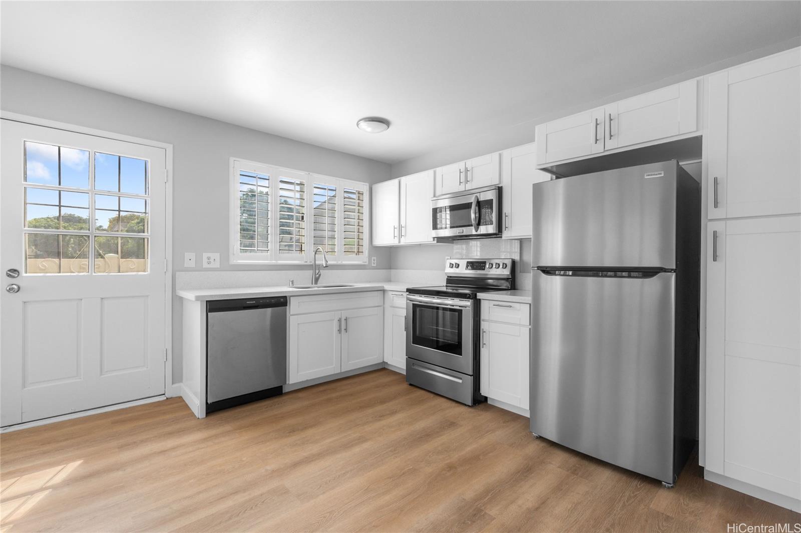 91-297  Makalauna Place Ewa Gen Cortebella, Ewaplain home - photo 6 of 25