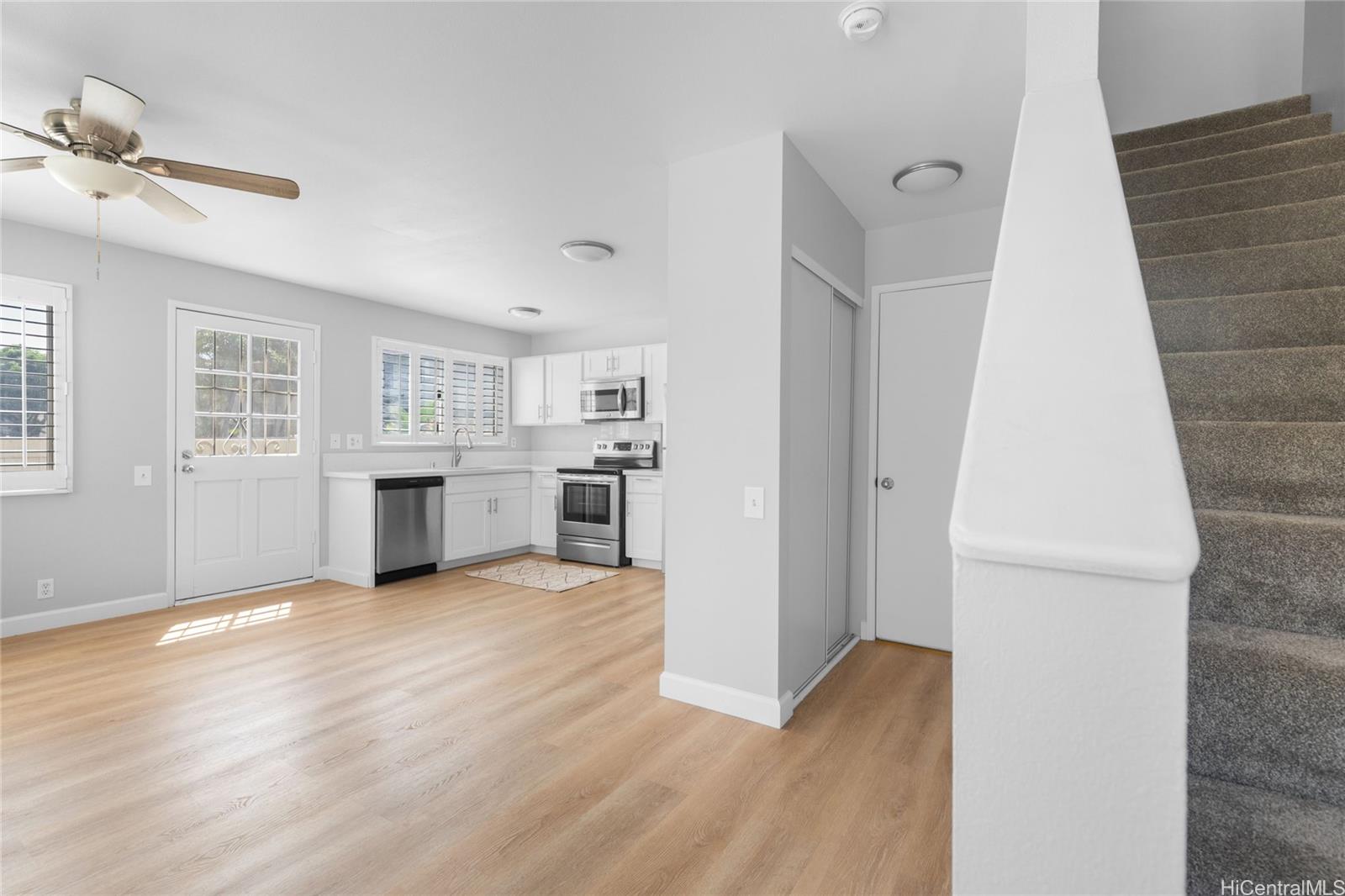 91-297  Makalauna Place Ewa Gen Cortebella, Ewaplain home - photo 7 of 25