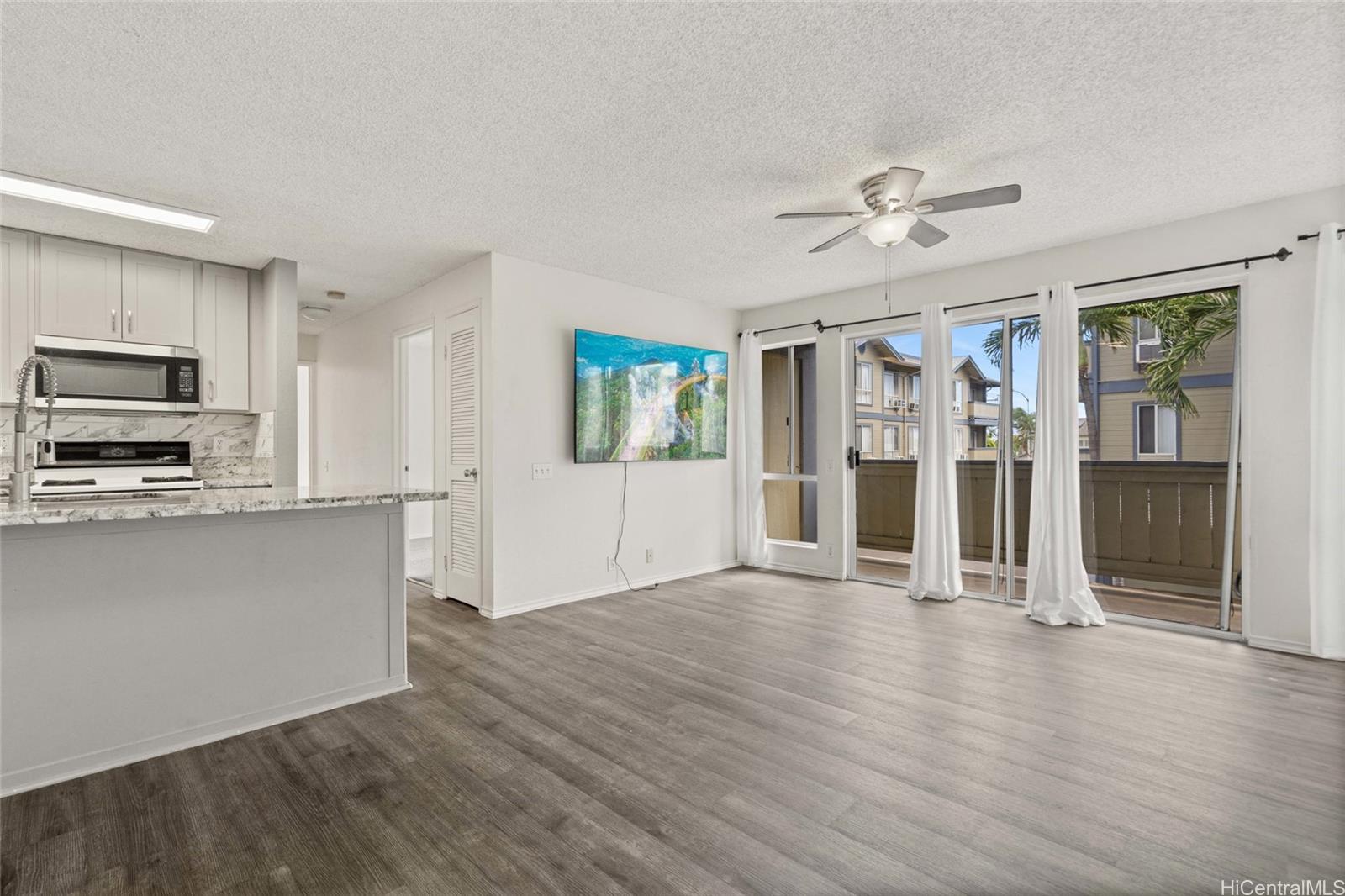 Sun Rise condo # 1C, Ewa Beach, Hawaii - photo 3 of 25