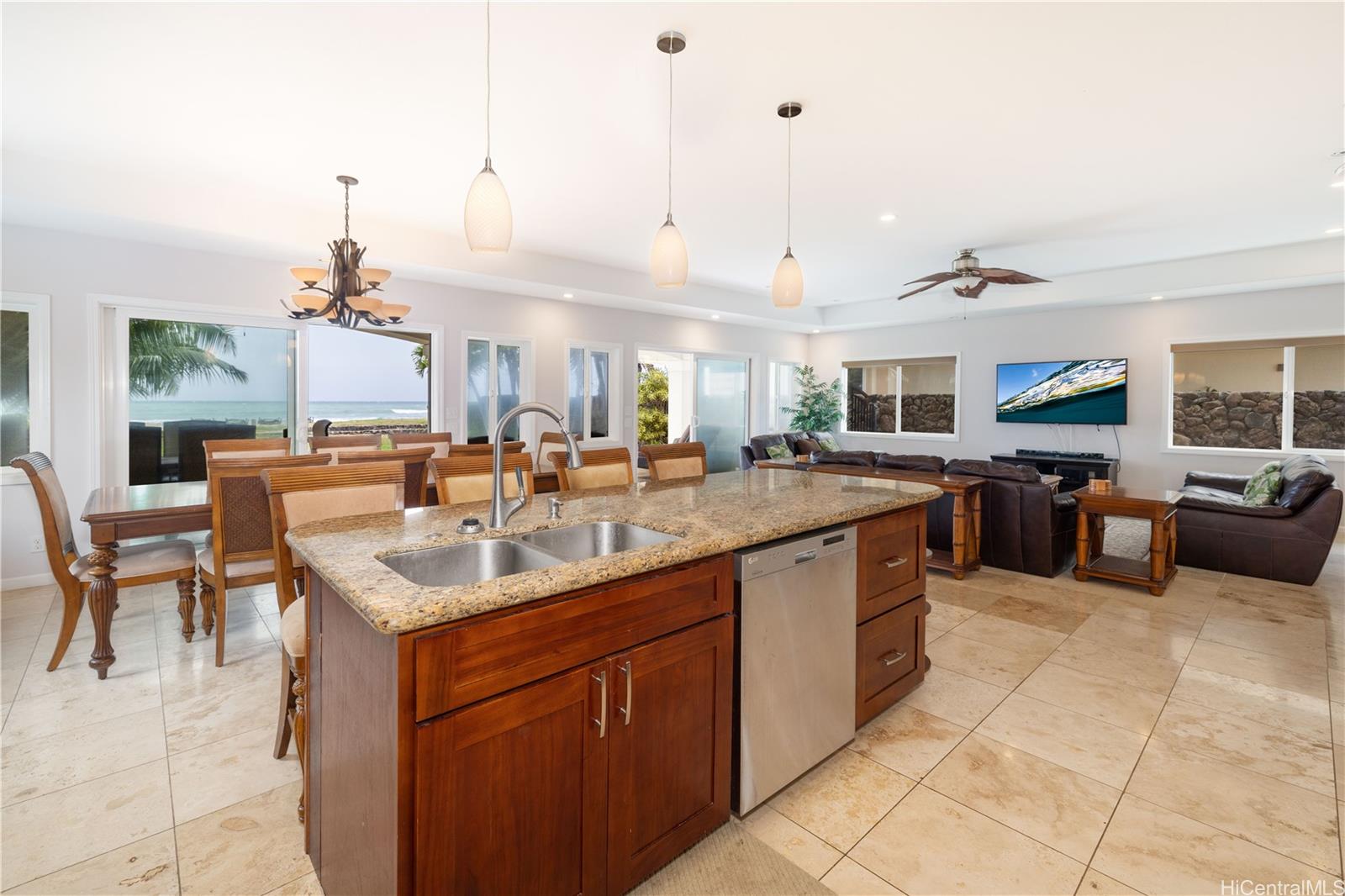 91-311  Ewa Beach Rd Ewa Beach, Ewaplain home - photo 2 of 24