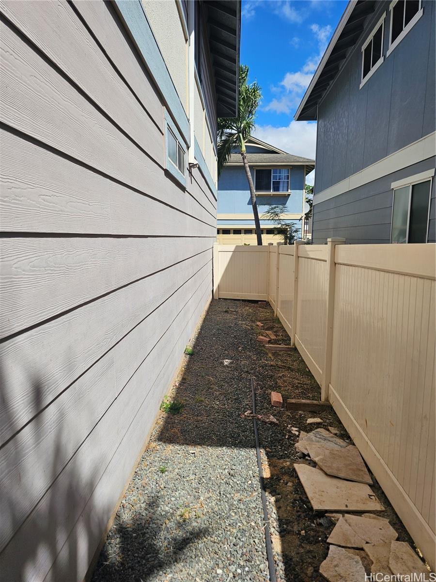 91-318  Makalea Street Ewa Gen Las Brisas, Ewaplain home - photo 2 of 11