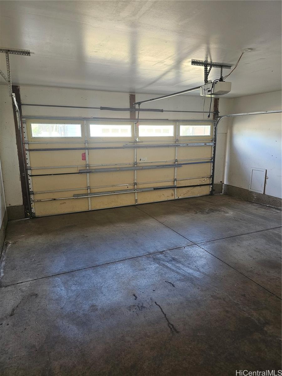 91-318  Makalea Street Ewa Gen Las Brisas, Ewaplain home - photo 3 of 11