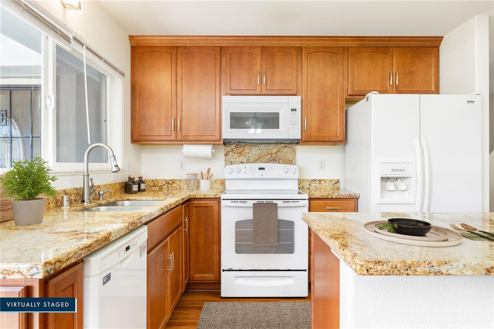 91-328  Kaukolu Way Ewa Gen Breakers, Ewaplain home - photo 13 of 17