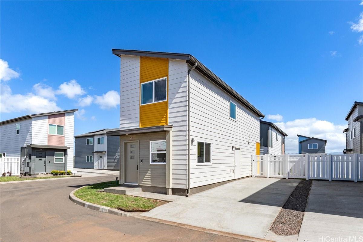 91-3525 Kamalie Mua Street Ewa Beach - Rental - photo 2 of 25