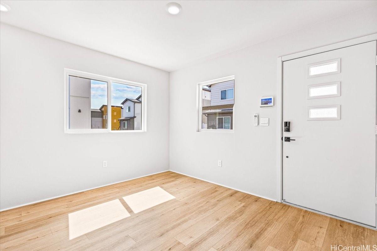 91-3525 Kamalie Mua Street Ewa Beach - Rental - photo 3 of 25