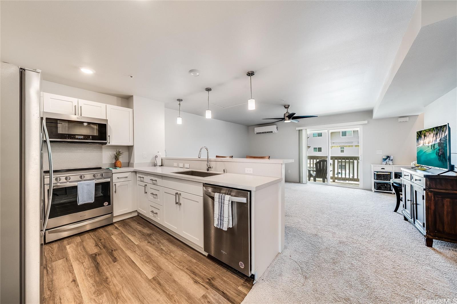 Hoopili CA townhouse # 2207, Ewa Beach, Hawaii - photo 4 of 24