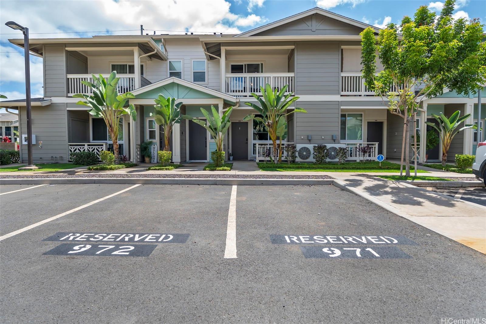 91-3525 Kauluakoko Street townhouse # 2303, Ewa Beach, Hawaii - photo 17 of 25